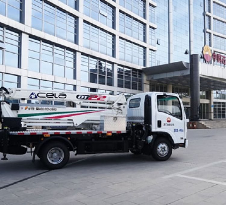 車載式高空作業(yè)平臺(tái)廠家怎么選？高空作業(yè)車采購(gòu)?fù)扑]：亞卡黎實(shí)業(yè)，為您一站式服務(wù)